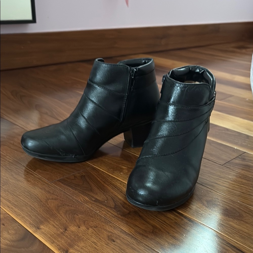 Naturalizer Black Ankle Boots